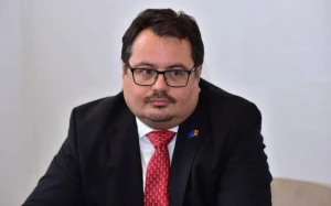 \"Azərbaycan hərbçisinə qarşı kobud rəftarın görüntüləri təəssüf doğurur\" - Aİ səfiri