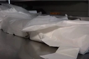 Marketlərdə gizlədilən ödənişsiz torbalar - VİDEO