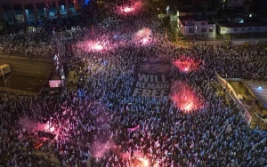 İsraildə etirazlar yenidən alovlandı - FOTOLAR