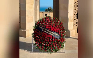 İsrail XİN başçısı Şəhidlər xiyabanını ziyarət etdi