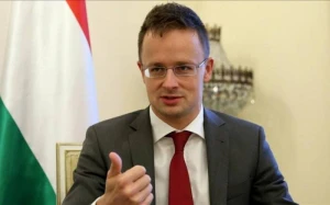 “Azərbaycandan əlavə həcmdə qaz əldə etməkdə maraqlıyıq\" - Peter Siyarto