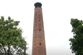 Qafqazın ən hündür minarəli məscidi - VİDEO