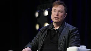 Elon Musk Microsoft-u məhkəməyə verməklə hədələdi - FOTO
