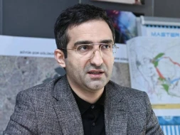 Evlərin kvadratmetrini 3000-3500 manata satırlar - “Zəlzələ olsa, “makler evləri”nin hamısı uçacaq”