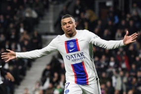 Mbappe əsrin rekordunu təkrarladı