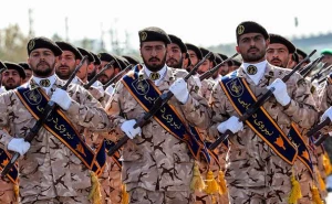 SEPAH-ın 4 komandiri \"qara siyahı\"ya salındı