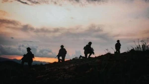 Türkiyə Müdafiə Nazirliyi açıqladı: 2 PKK terrorçusu təslim oldu - (FOTO)