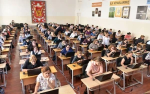 Üzrlü səbəblərdən sertifikatlaşdırmada iştirak etməyən müəllimlərə yeni hüquq verilir