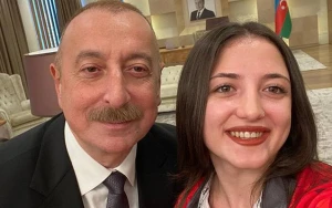 Türkiyəli atletlər Prezident və xanımı ilə selfi çəkdirdilər - FOTOLAR