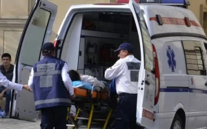 40 yaşlı qadını tanışı əvvəl döydü, sonra maşınla vurdu - Bakıda