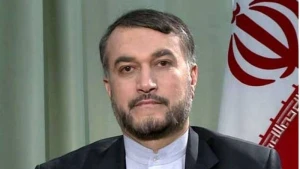 İran xarici işlər naziri Yaponiyaya gedir