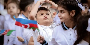 Regionlarda məktəbli forması harada satılır? - SİYAHI