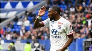 \"Fənərbağça\" ulduz futbolçu ilə anlaşdı
