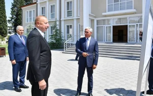 Prezident Samuxa səfər edib - YENİLƏNDİ (FOTOLAR)