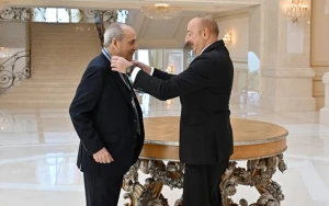 “Əsl Babək sizsiniz” - Rasim Balayevdən Prezidentə