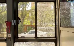 İrəvanda sərnişin avtobusu atəşə tutuldu