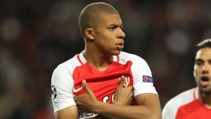 Mbappe PSJ ilə bağlı qəti qərarını verdi