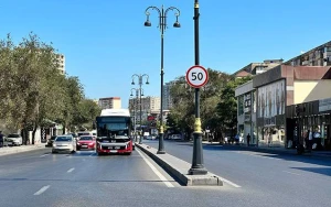 Daha 2 küçədə sürət həddi endirildi - FOTOLAR