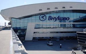“Vnukovo”da uçuşlar dayandırıldı