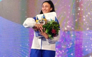 Azərbaycanın iki qadın güləşçisi Minskdə bürünc medal qazandı