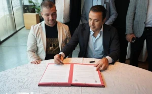 “Neftçi” və “Beşiktaş” əməkdaşlıq protokolu imzaladı