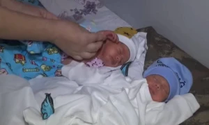 Azərbaycanda şəhidin əkiz bacı və qardaşı doğuldu - VİDEO