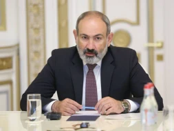 \"Paşinyan rus sülhməramlılarını bölgədən çıxarmaq, onlardan xilas olmaq istəyir” - Ermənistan KİV