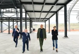 Prezident və birinci xanım Laçın hava limanında