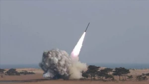 Şimali Koreya yenidən ballistik raket sınağı keçirdi