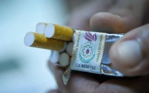 Siqaret və alkoqol istifadəçilərinin nəzərinə