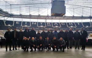 Azərbaycanın futbol rəsmiləri Frankfurtda - FOTOLAR