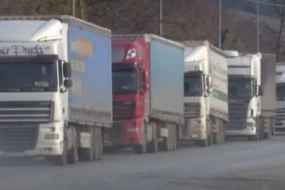 Azərbaycan sərhədinə 20 km tıxac yarandı - VİDEO