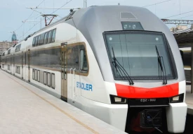 Zəlzələdən sonra dəmir yolunda qatarların sürəti aşağı endirildi