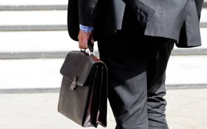 Saxta diplomla vəzifəyə təyin olundu - İşdən çıxarılaraq cəzalandırıldı