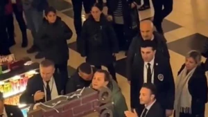 Məşhur aparıcı çəkiliş üçün getdiyi ticarət mərkəzində işçilərlə dalaşdı