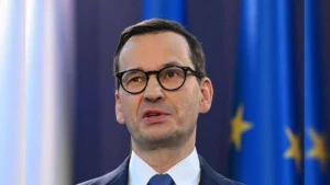 Tusk Polşanın baş naziri seçildi 
