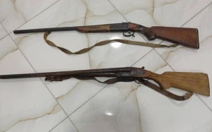 Qanunsuz saxlanılan silahlar polisə təhvil verildi
