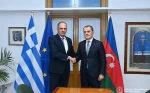 Nazir yunanıstanlı həmkarı ilə danışıqlar apardı