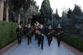 Dövlət Xidmətində Ümummilli Liderə həsr olunan tədbir keçirildi - FOTOLAR