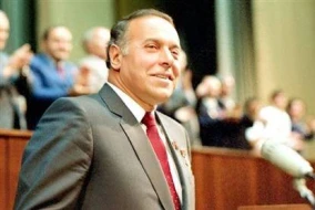 Ümummilli lider Heydər Əliyev... - Gülər Mübariz yazır