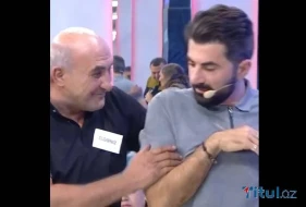 Arvadını aparmağa gələn şəxsin Zaura etdiyi hərəkət GÜNDƏM OLDU: Aparıcı uzaq durmağını istədi - VİDEO/FOTO