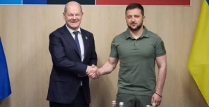 Zelenski Almaniyaya getdi 