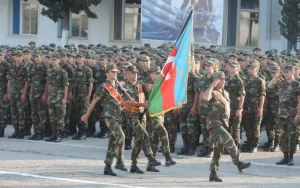 Hərbi məktəblərdə təhsil alanlara birdəfəlik ödəmə veriləcək