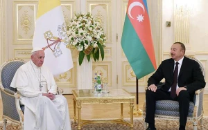 İlham Əliyev Papanı təbrik etdi