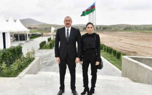 Prezidentlə xanımı Şuşakənddə 