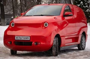 Rusiyanın ilk elektrik avtomobili gülüş obyektinə çevrildi
