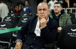 Fatih Terimə böyük şok - Tribunadan yüksələn alqış səslərini eşidəndə üzü düşdü