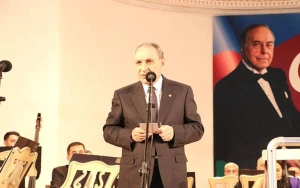 Prokurorluq əməkdaşları Heydər Əliyevin 100 illiyi və Həmrəylik gününə həsr olunmuş tədbirdə iştirak etdi