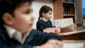 Övladları məktəb və bağçaya gedən VALİDEYNLƏRƏ MÜRACİƏT EDİLDİ