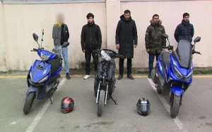 Bakıda moped oğurluğu ilə məşğul olan dəstə ələ keçdi - VİDEO